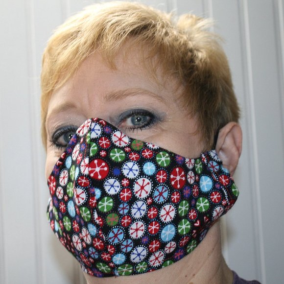 HAND CRAFTED Kids Christmas Candy Face Mask Shield - Picture 5 of 8